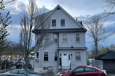 6 Beacon St #2