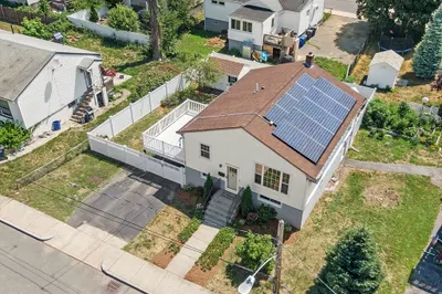 18 Overlea Ave 1