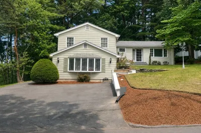 39 Winona Street 1