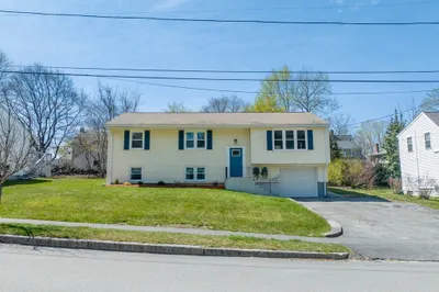 14 Maxdale Road 1