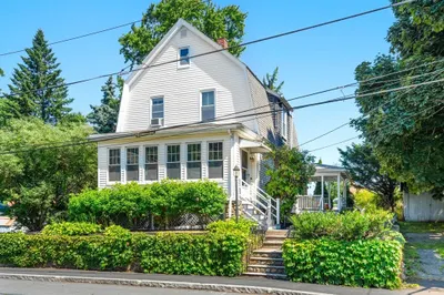 20 Goodell St 1