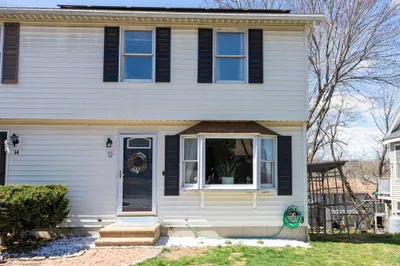 12 Lebanon St