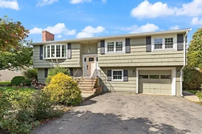 11 Redman Rd
