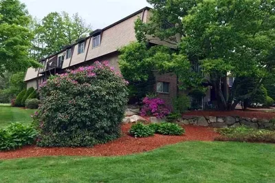 2 Silvestri Cir #13 1