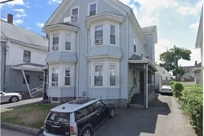 121 Chestnut St #1