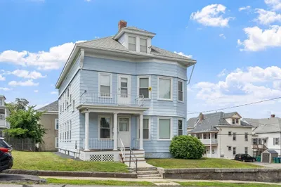3 Marion St
