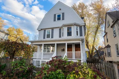 15 Bradbury St #2