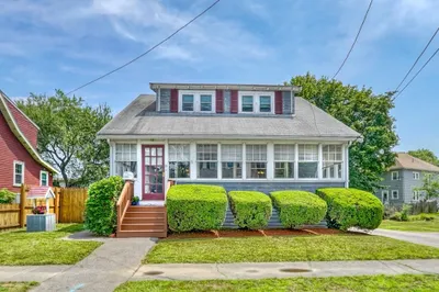 19 Hillside Rd