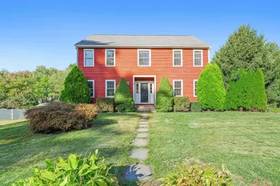 39 Harriman Road 1