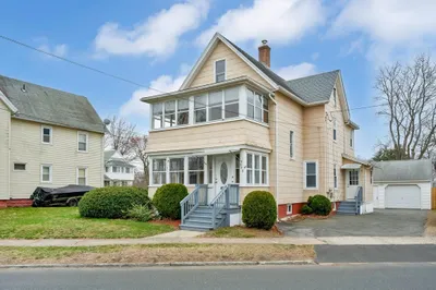 348 Hampden St 1