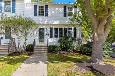 18 Hancock Ave #18