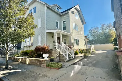 35 Winter St #1 1