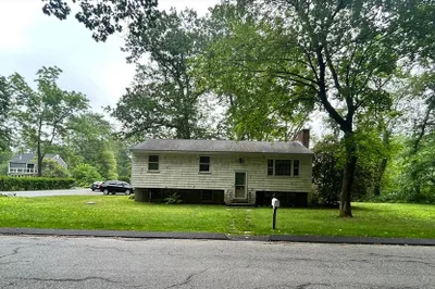 58 Summer Hill Rd