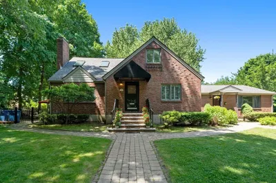 31 Sylvan Avenue 1