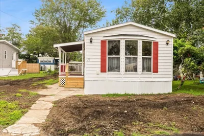 157 Mansfield Ave #21 1
