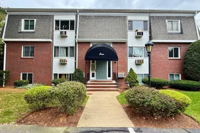 80 Walnut St #405
