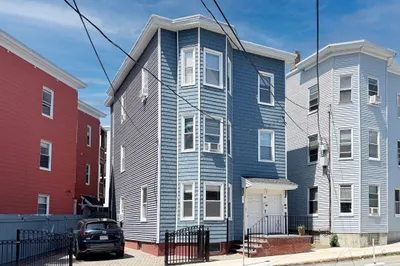 63 Webster Ave 1