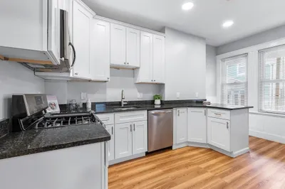 22 Auburn St #1