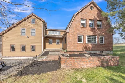 89 Kittery Ave 1