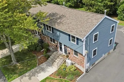 110 Hooper Rd #110 1