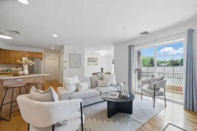 7 Conant Rd #23 1