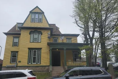37 Morgan St #4