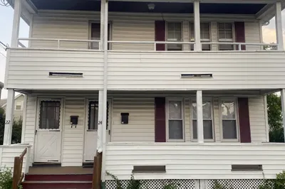 22 Colonial Avenue #22