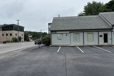 1121 Main St #4 1