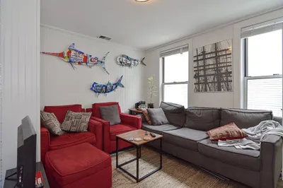 873 E 2nd St #3