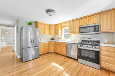 85 Potomac St #1 1