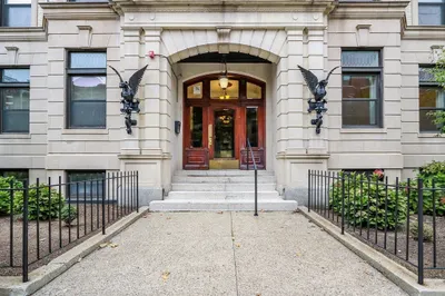 25 Peterborough St #27