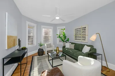 19 Howes Street #1