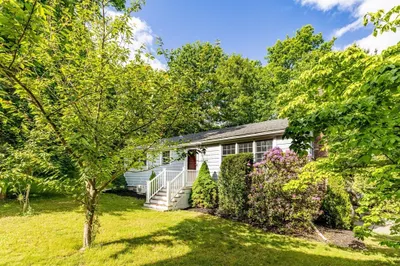 223 Forest St 1