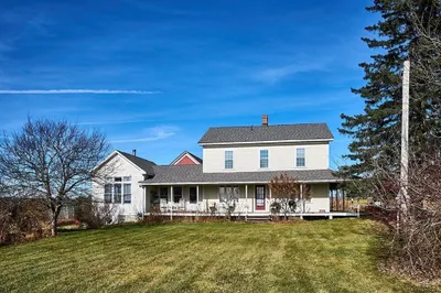 309 Ireland St 1