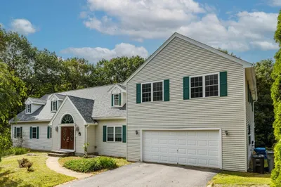 111 Bickford Hill Road 1