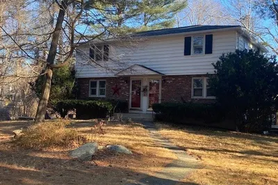 8 Lakeview Road #8 1