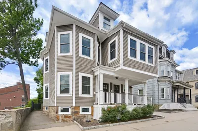77 South St #3 1
