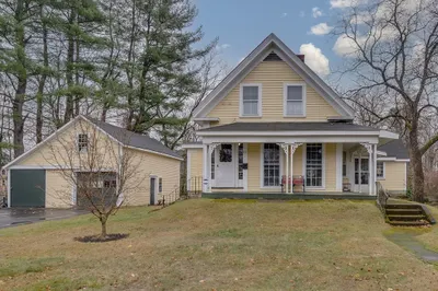 51 Springs Road 1