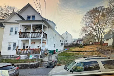 21-23 State St