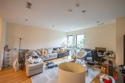 9 Miner St #205