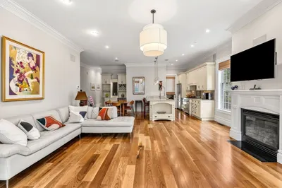 322-324 West 4th Street #2