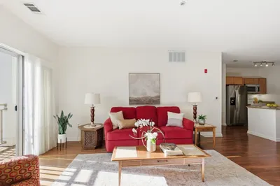 3 Repton Cir #3204