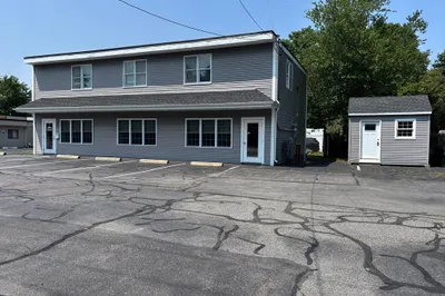 824 Taunton Ave 1