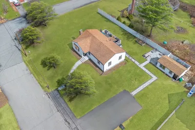 5 Strout Ave 1