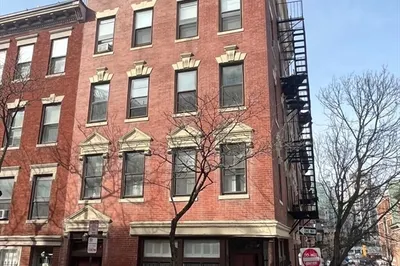59 Phillips Street #7 1