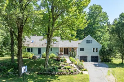 86 Thresher Rd 1