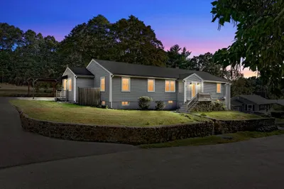 11-13 Malquinn Dr 1