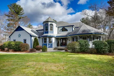 26 Wamsutta Ridge Rd 1