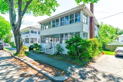 137 Safford St #2 1