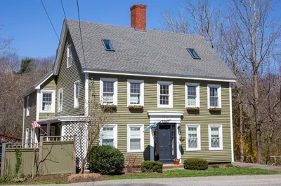 85 Southern Avenue 1